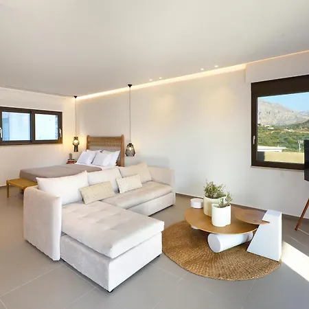 My Aloni Luxury Residences Вилла Плакиас